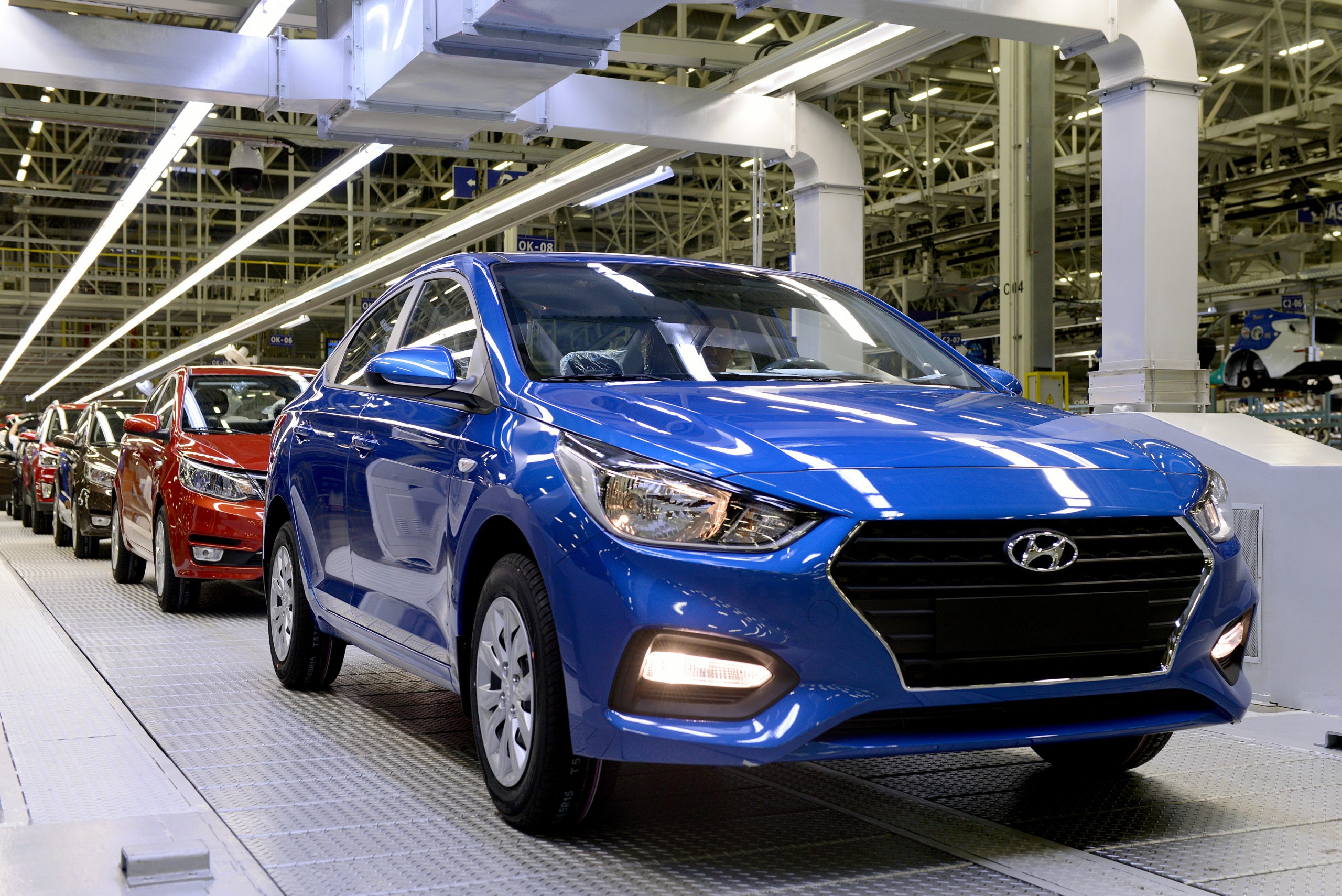 Hyundai: Прорыв на рынке и линейка современных автомобилей.